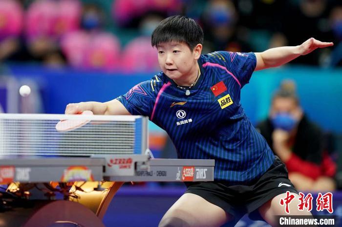 从矿泉水到保温杯：小魔王孙颖莎在成都世乒赛