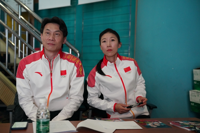 庞清佟健：体育不仅是竞技的较量，更是一种生