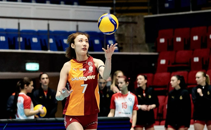 朱婷欧冠24分率队晋级四强 王媛媛欧联杯双杀晋