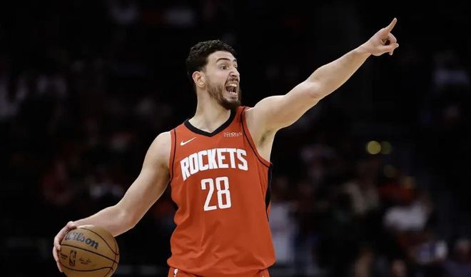 火箭主场惨败湖人 申京汤普森空砍两双难救主