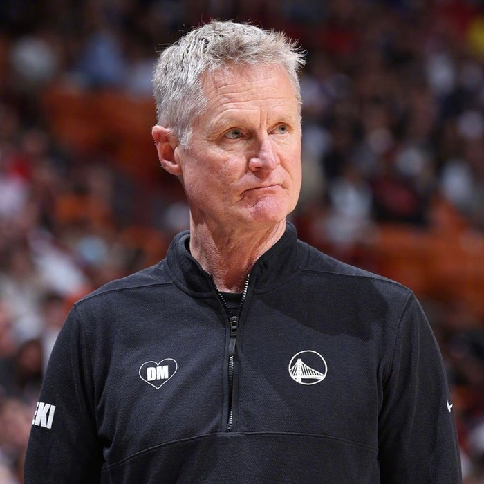 科尔呼吁NBA缩减常规赛场次 卡特：82场是球员生