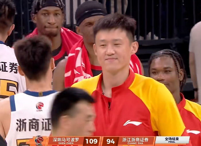 21岁锋线小将王浩然轰5记三分砍32分，助深圳队大